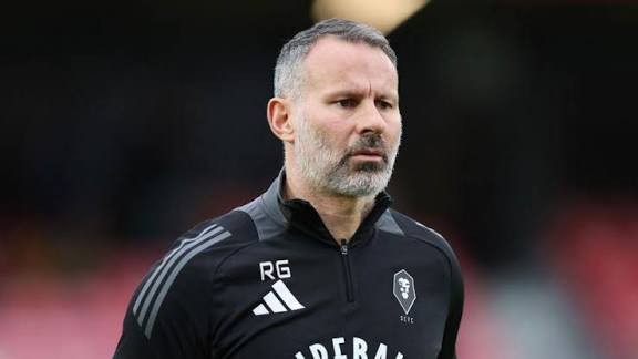  曼联传奇吉格斯公开力挺卡里克：偏心难免，却源于出色表现。 体育新闻