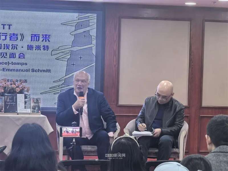  长篇史诗创作：从灵感火花到恢弘巨著的进化路径 教育招生