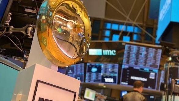  美股轮动与AI估值重塑：从甲骨文与博通财报看周期回归 股票财经