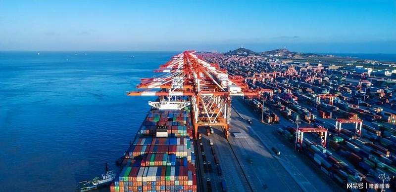 深度解析:特朗普百%关税背后的产业博弈与全球医药格局重塑 新闻