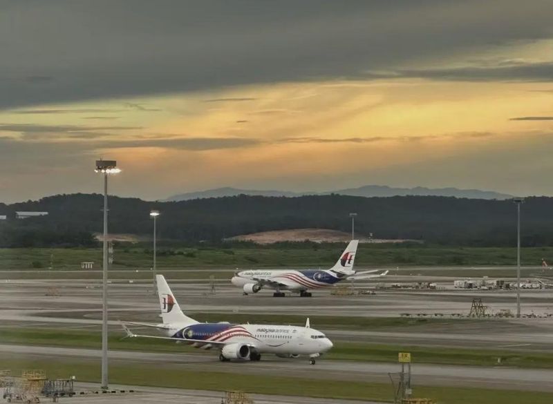 776平方公里的航空巨无霸:全球最大机场的技术基因与运营逻辑深度拆解 新闻 776平方公里的航空巨无霸:全球最大机场的技术基因与运营逻辑深度拆解 新闻 776平方公里的航空巨无霸:全球最大机场的技术基因与运营逻辑深度拆解 新闻 776平方公里的航空巨无霸:全球最大机场的技术基因与运营逻辑深度拆解 新闻