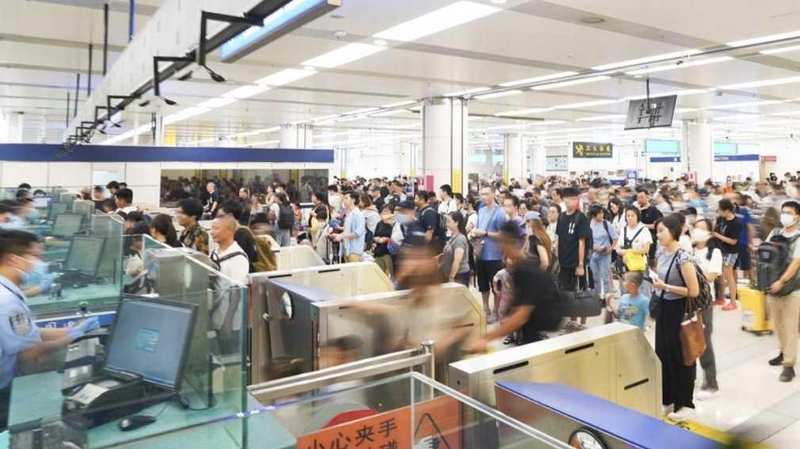 满城花开的秘密:当城市开始认真对待每一朵花 文化旅游